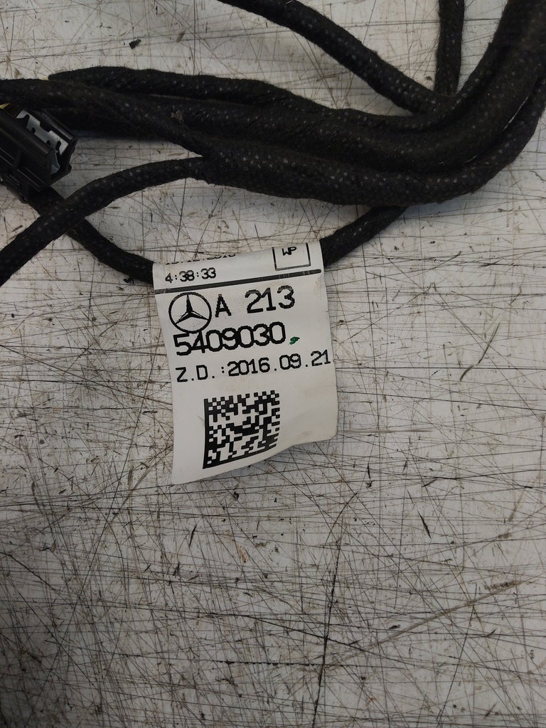 [MTD-527326] Mazo de cables puerta delantera derecha Mercedes-Benz Clase E W213