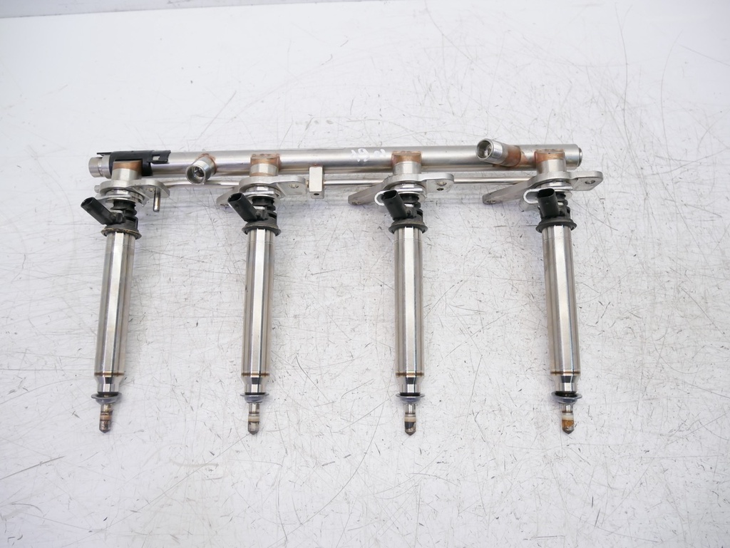 [MTD-409016] Rampa de inyectores Mercedes SL R231 SL500 500 4.7 V8 278.927 M278.927