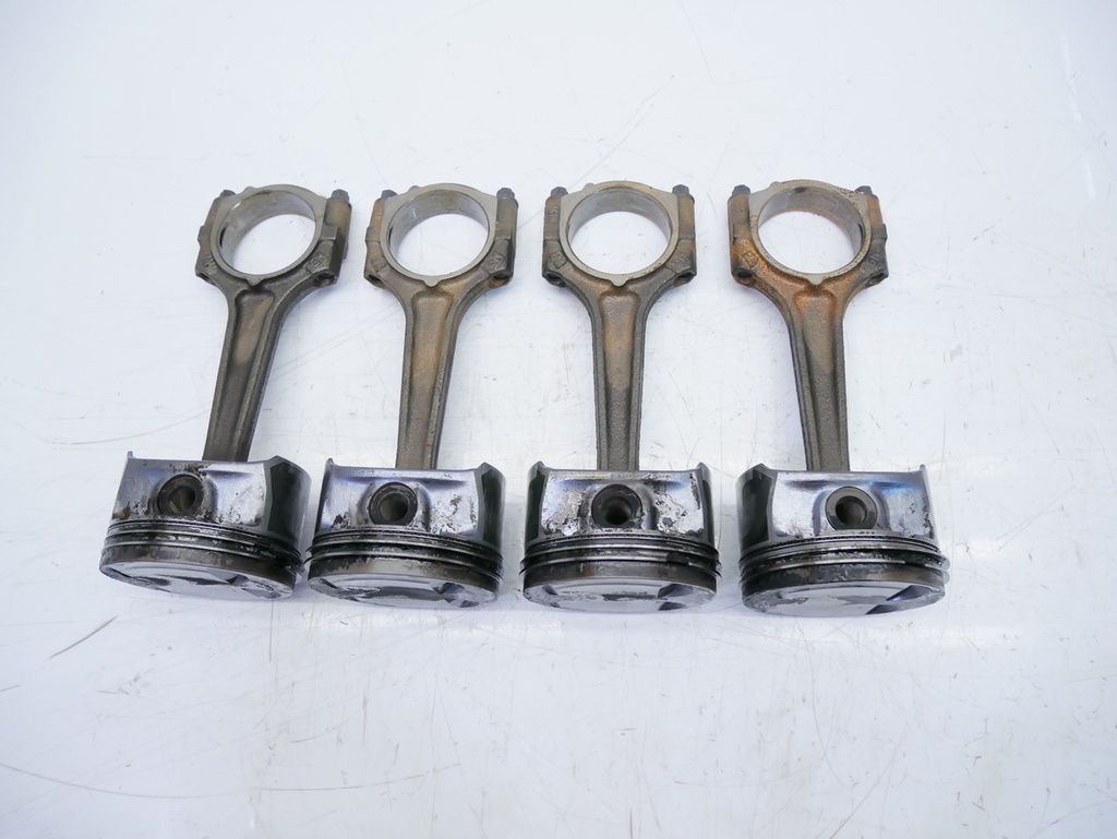 [MTD-412139] Pistón y biela Opel Corsa D 1.2 gasolina A12XER LDC