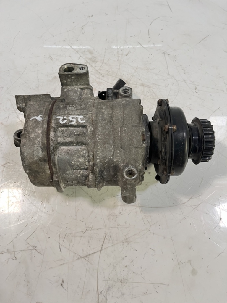 [MTD-418131] Compresor de aire acondicionado para VW Transporter T5 2.5 TDI BNZ 2009