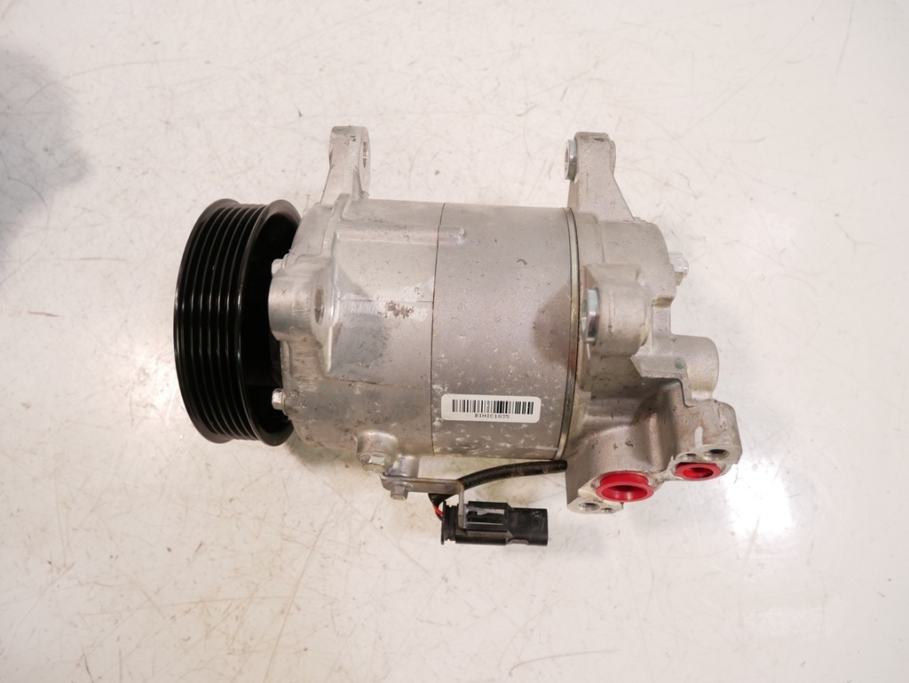 [MTD-420995] Compresor de aire acondicionado para BMW 218i B38M 6826880