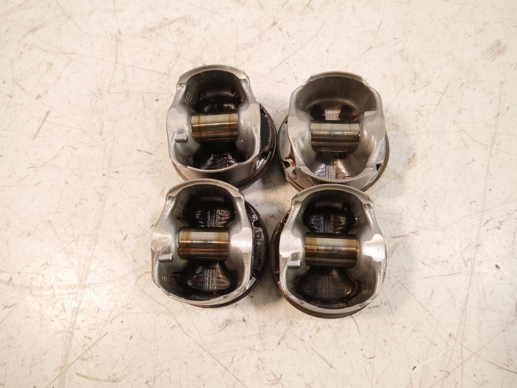 [MTD-466990] 4x Pistón Nissan Qashqai J1 1.3 DIG-T HR13 HR13DDT 120104242R