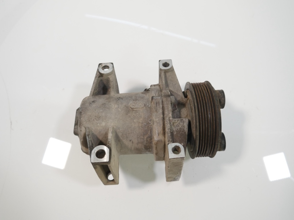 [MTD-476395] Compresor de aire acondicionado Nissan Navara D40 2.5 dCi 4WD YD25DDTi YD25 92600-KH70A