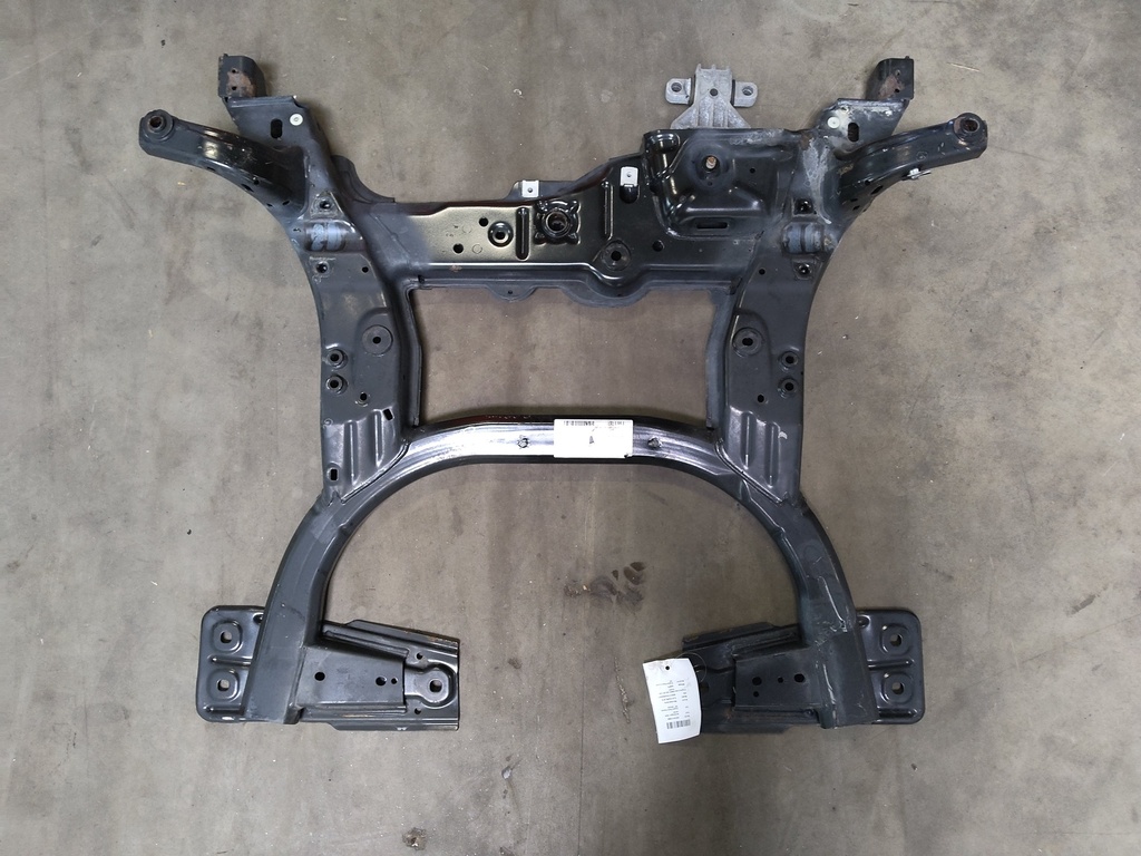 [MTD-527130] Soporte del eje Mercedes-Benz CLA Coupé (OM651)