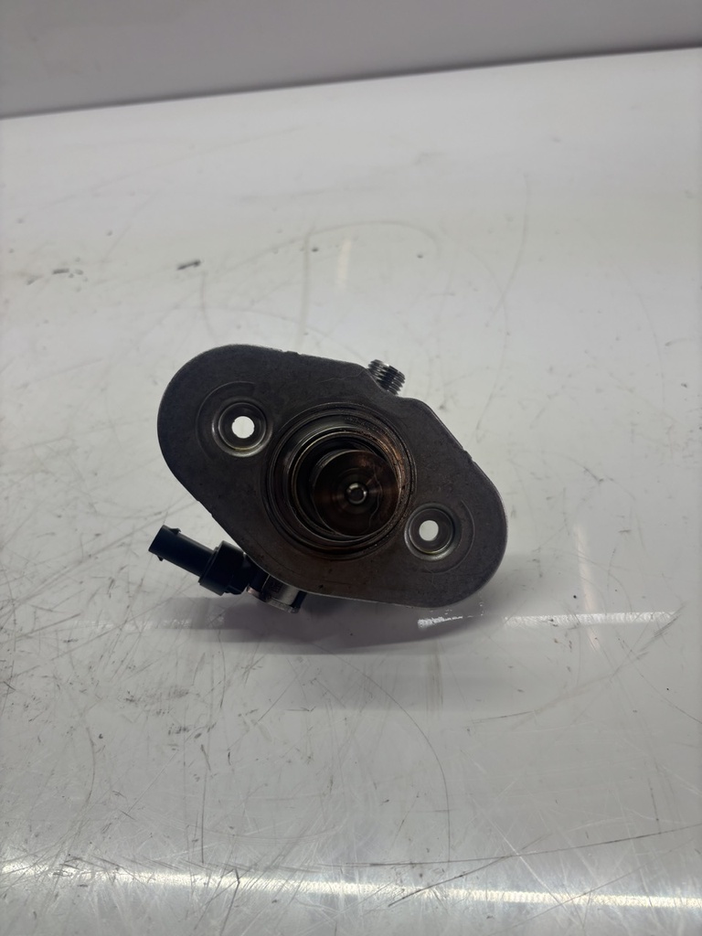 [MTD-477927] Bomba de combustible BMW Serie 7 G11 G12 4.4 750i N63B44C 8601015