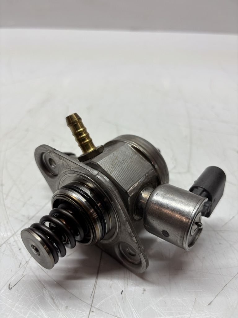 [MTD-486130] Bomba de combustible Audi A5 1.8 TFSI CJEE CJE 06K127025D