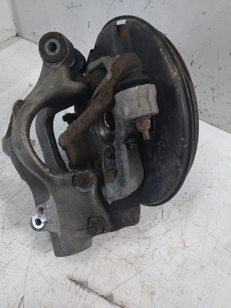 [MTD-527149] Cubo de rueda delantero izquierdo Opel Astra MK VI GTC