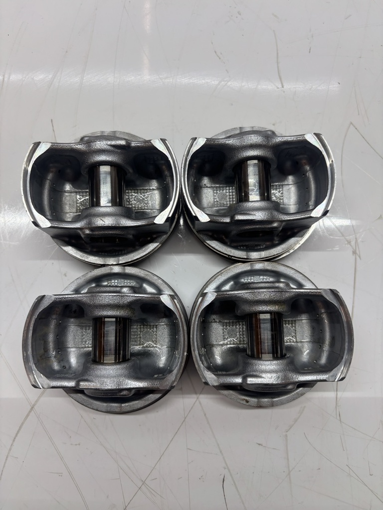[MTD-486223] 4x Pistones Para Honda CR-V V 2.4 Gasolina i-VTEC K24W9 2017
