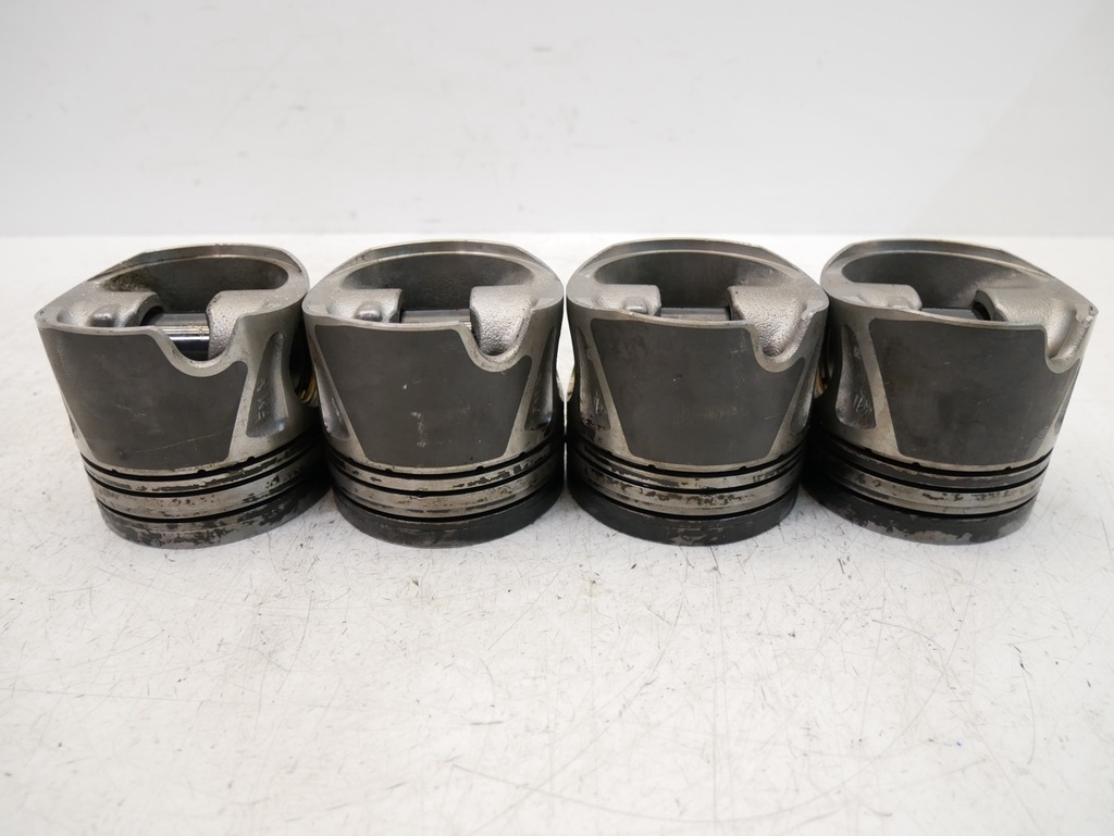 [MTD-485755] 4x pistones Mercedes Clase C W205 2.2 CDI OM651.921 8349X
