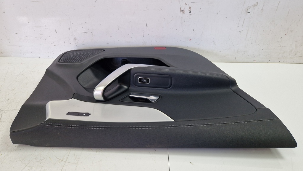[MTD-509296] Embellecedor de puerta Mercedes CLA C118 1.3 200 282.914 M282.914 A1187201900