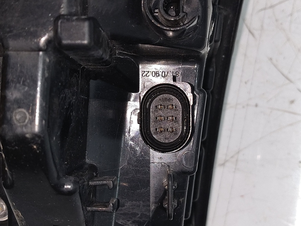 [MTD-509964] Luz trasera izquierda Audi A3 S3 8VM 2.0 DJHA DJH 8V5945091 2018