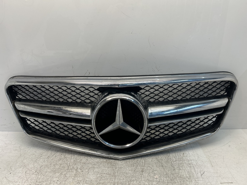 [MTD-510557] Parrilla del radiador Mercedes Clase E W212 2.2 CDI E 250 OM651.924