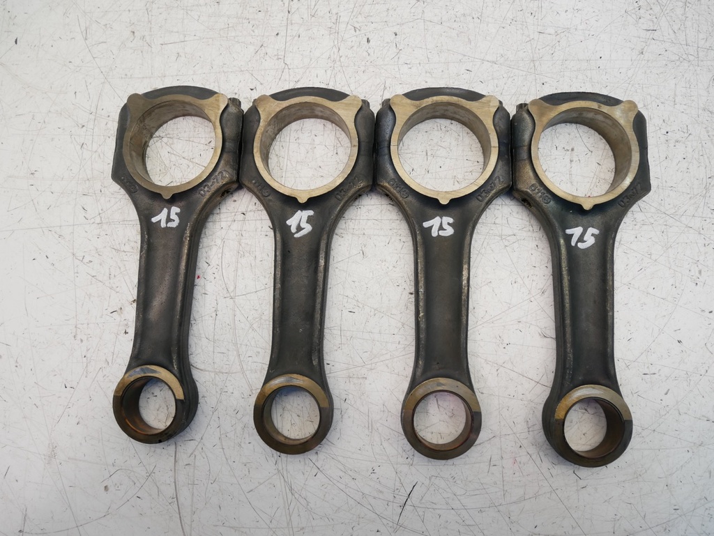 [MTD-508846] 4x Bielas Mercedes Sprinter 2.2 OM646.986 646.896 OM646 A6110300520