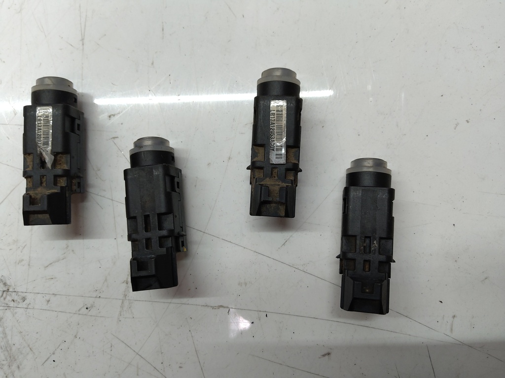 [MTD-511275] 4x Sensor de aparcamiento Ssangyong Rexton EX 2.0 Xdi 2012-2015
