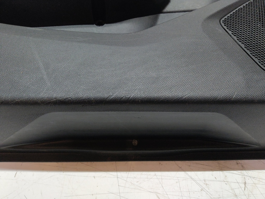 [MTD-511709] Panel de puerta Peugeot 308 SW III 1.5 BlueHDi YHZ DV5RC 98562144ZD