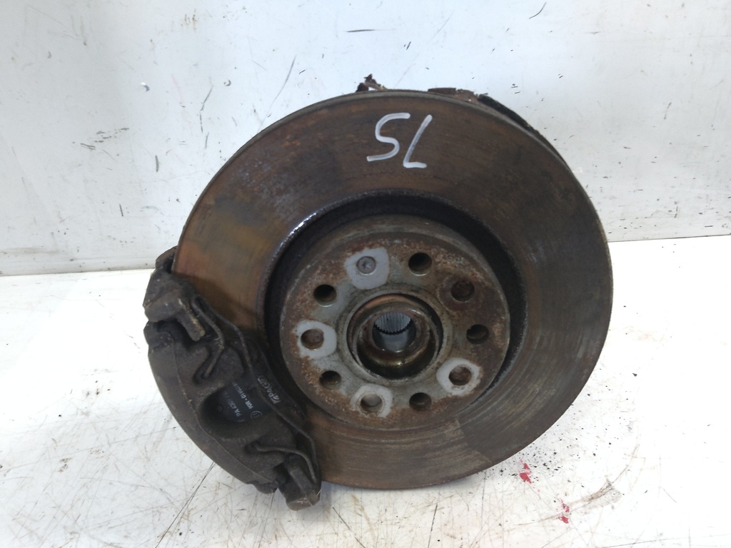 [MTD-527107] Buje de rueda delantero derecho para VW Golf VI