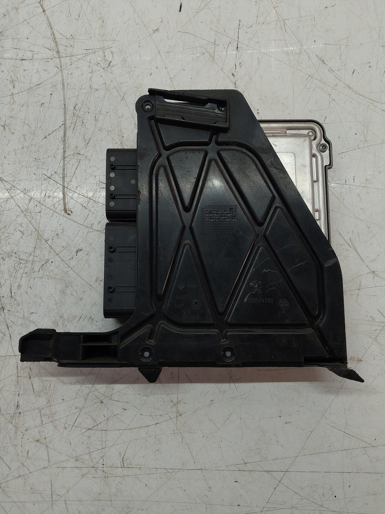 [MTD-512753] Unidad de control Peugeot 308 II 1.5 HDI YHY 9832694380