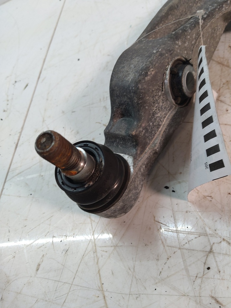 [MTD-515118] Brazo de control derecho Volvo XC60 2.0 B4 Hybrid D420T8 D42