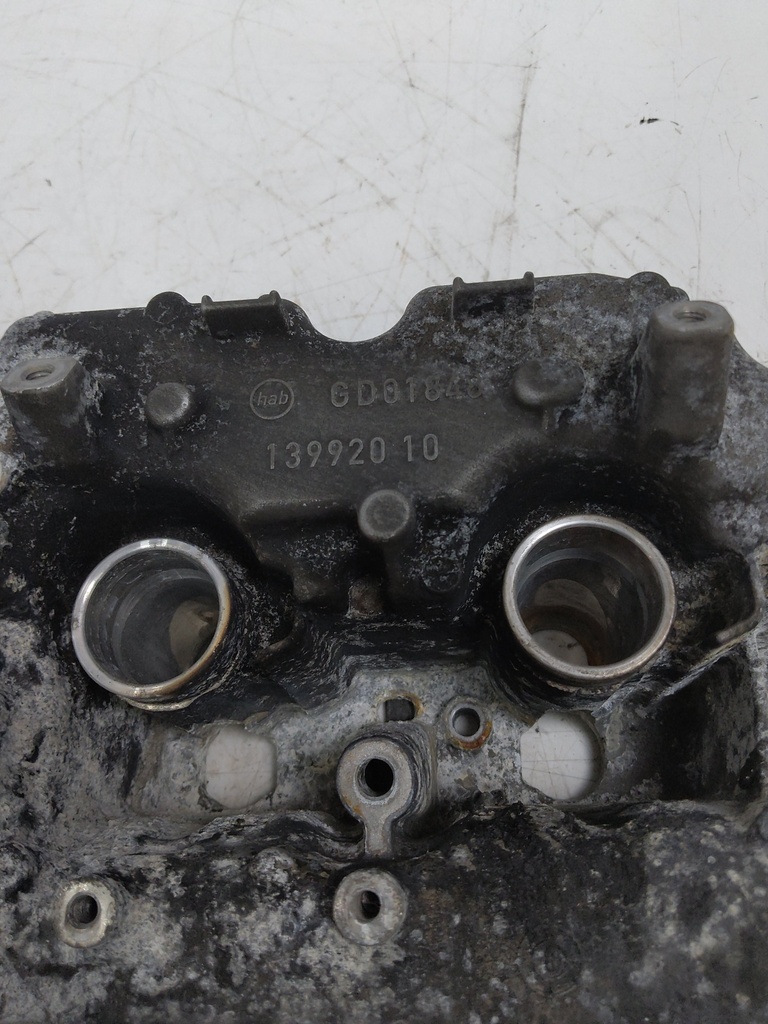 [MTD-520178] Tapa de balancines BMW Serie 5 F90 4.4 V8 S63B44T4 S63B44B S63 13992010