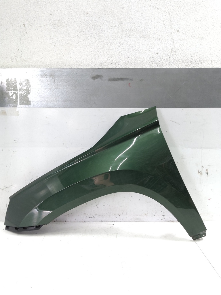[MTD-520731] Aleta lateral Skoda Karoq 1.5 TSI DPCA DPC 57A821105A