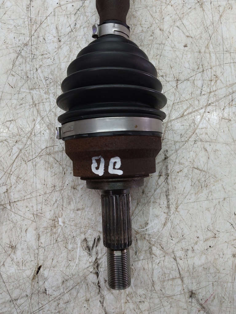 [MTD-519640] Eje de transmisión delantero izquierdo Dacia Sandero III 1.0 TCe 90 H4D470 H4D 391011411R