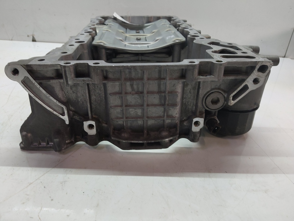 [MTD-521253] Parte superior del cárter de aceite BMW Serie 7 F02 4.4 V8 N63B44A N63B44O0 N63