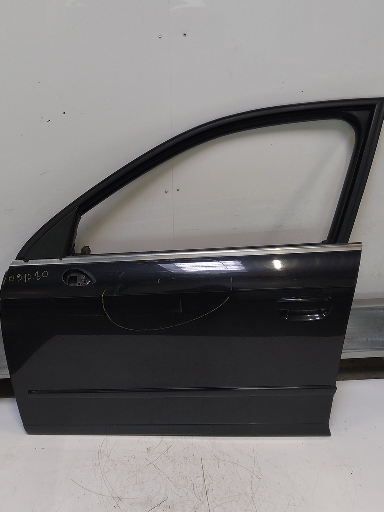 [MTD-521679] Puerta delantera izquierda Seat Exeo ST 2.0 TDI Diesel CAGA CAG 2009-2013