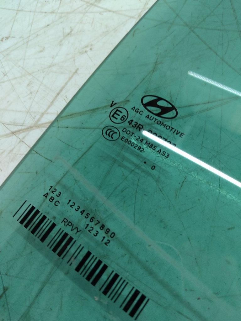 [MTD-522135] Ventanilla Hyundai Tucson 1.6 CRDi Hybrid D4FE 83420-D7010
