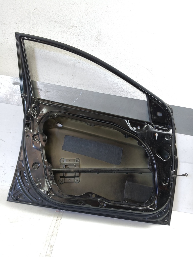 [MTD-522554] Puerta delantera izquierda Hyundai I40 2016 D4FD -L 1,7 76003-3Z000 PHANTOM BLACK PEARL