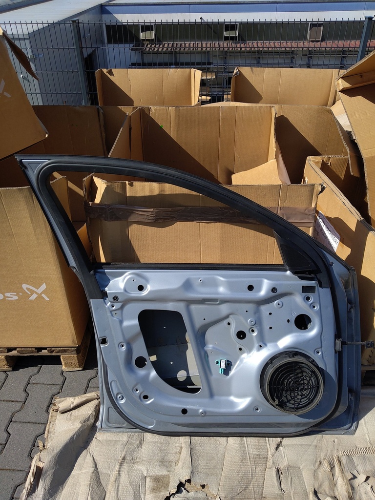 [MTD-524155] Puerta delantera izquierda Audi A4 B8 Avant 2009 CAGA CAG 2.0