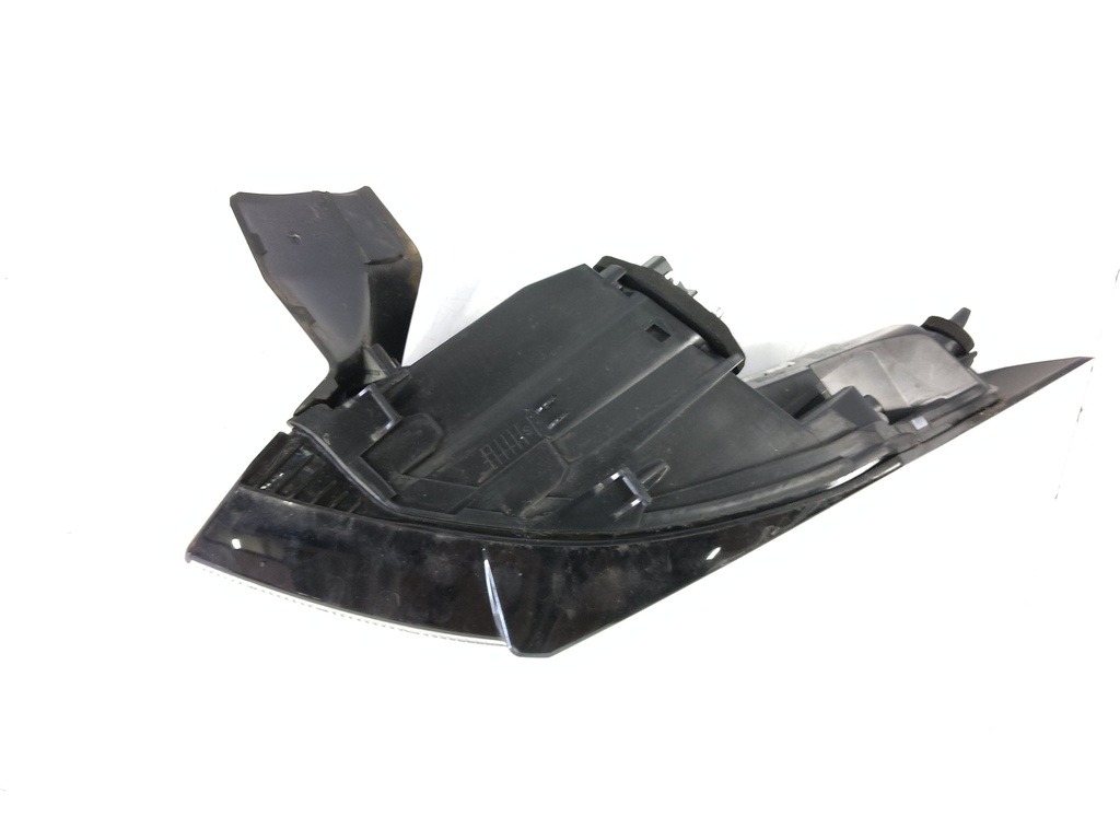 [MTD-525387] Luz trasera izquierda Peugeot 308 III 2022 YHZ 1.5 9835299480
