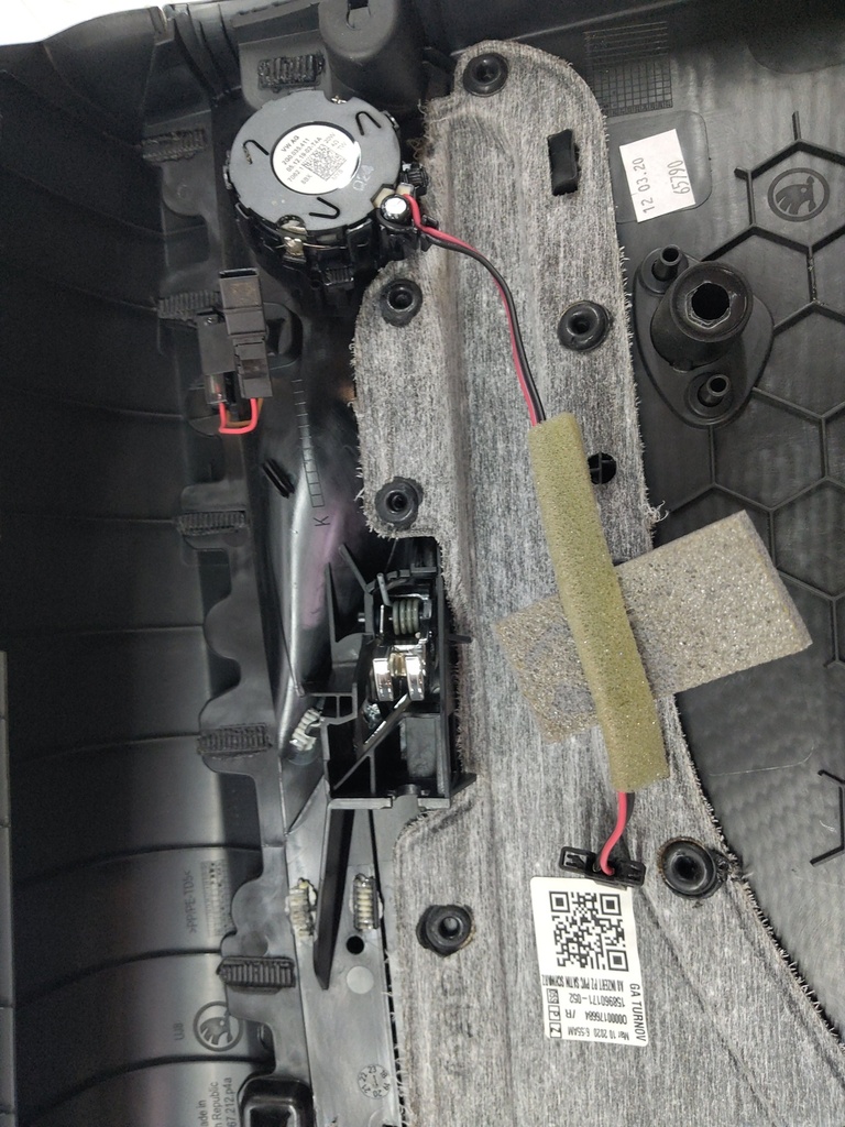 [MTD-527053] Revestimiento de puerta Skoda Octavia 1.5 TSI