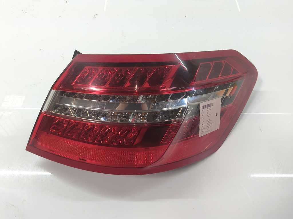 [MTD-530999] Luz trasera derecha Mercedes Clase E W212 2011 2.2 E 250 CDI A2129066901
