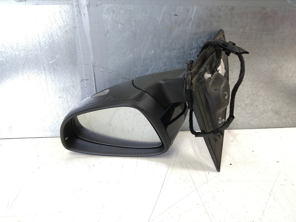 [MTD-531099] Retrovisor exterior derecho VW Scirocco III 2009 CBDB CBD 2.0 TDI 1K8857502BH
