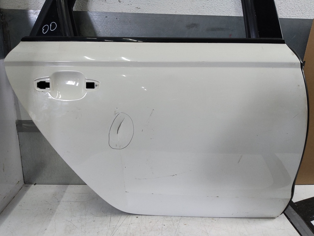 [MTD-531811] Puerta trasera derecha Audi A6 C7 4G2 2014 CGLC CGL 2.0 TDI