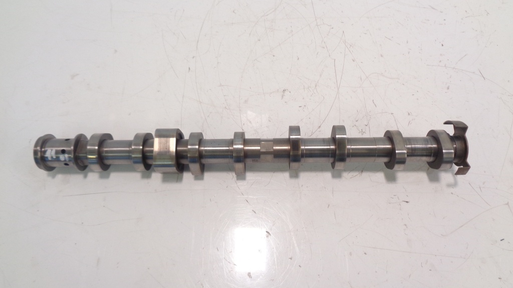 [MTD-394368] Árbol de levas BMW 530i G31 2.0 gasolina B48B20B 8629236