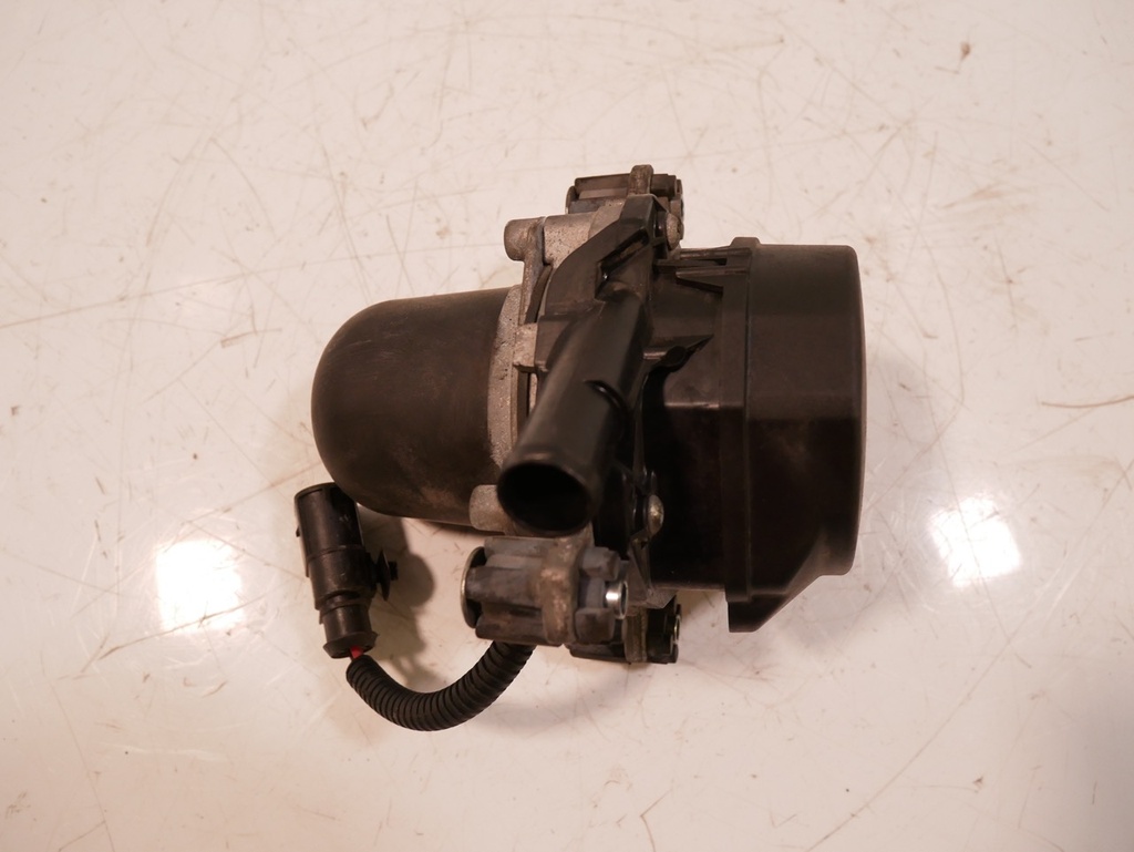 [MTD-411985] Bomba de aire secundaria Porsche 911 997 3.8 Carrera 4 S M97.01