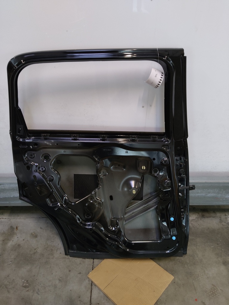 [MTD-505294] Puerta trasera izquierda negra B11 Mini Countryman Cooper D R60 N47C16A 9805929