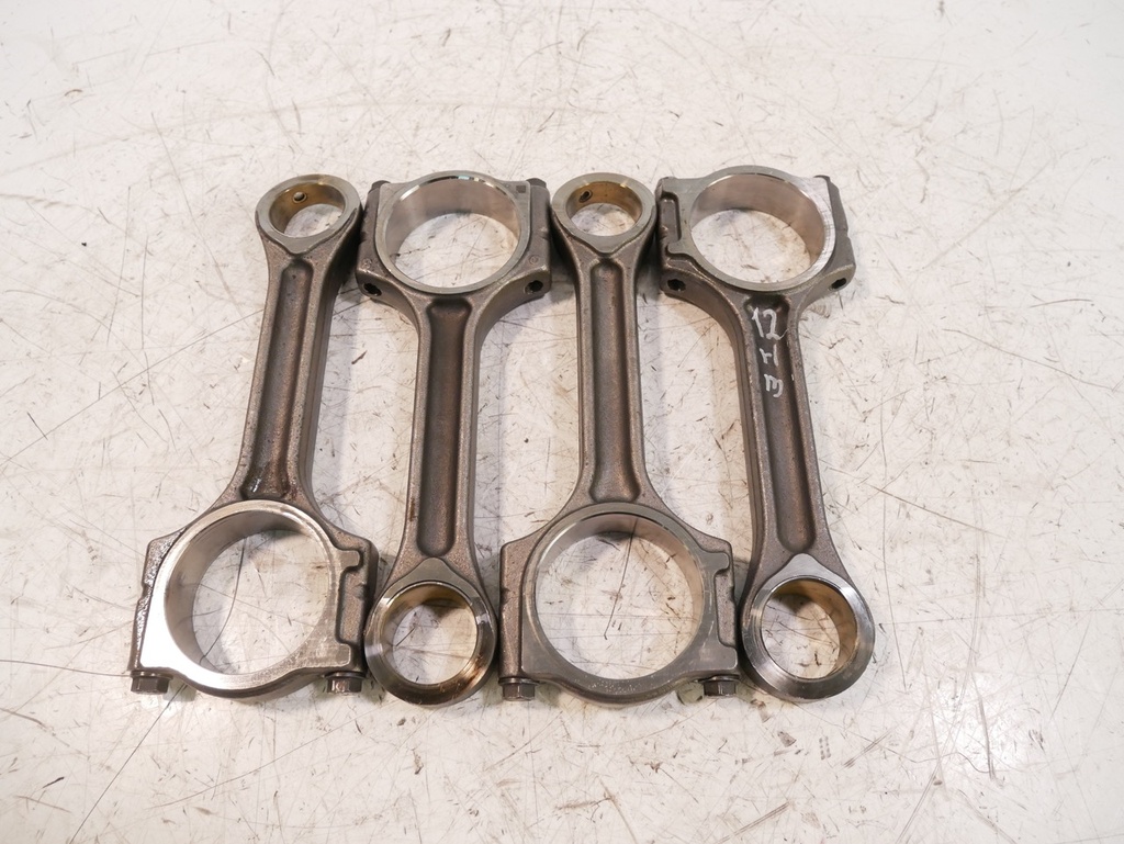 [MTD-456118] 4x Biela Nissan Navara NP300 Pick-Up 2.3 DCI YS23DDTT