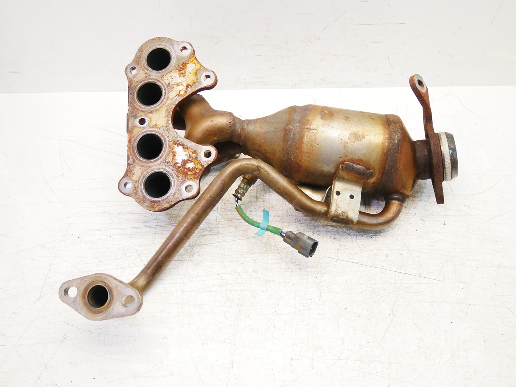 [MTD-401222] Catalizador Toyota Yaris P13 1.5 gasolina 2NR-FKE 2NR 25051-47180