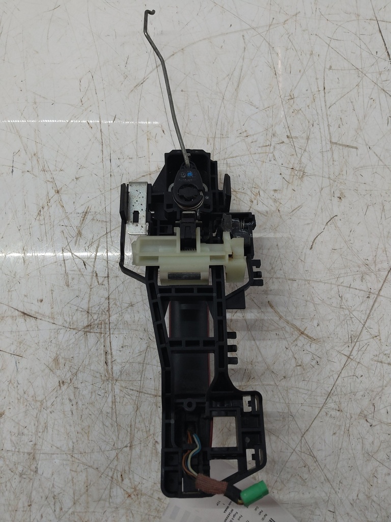 [MTD-526957] Manilla de puerta Ford Kuga II