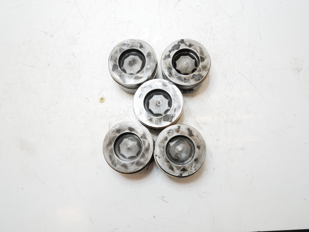 [MTD-460080] 5x Pistones BMW Serie 3 F30 F31 3.0 330d N57D30A N57 84L110