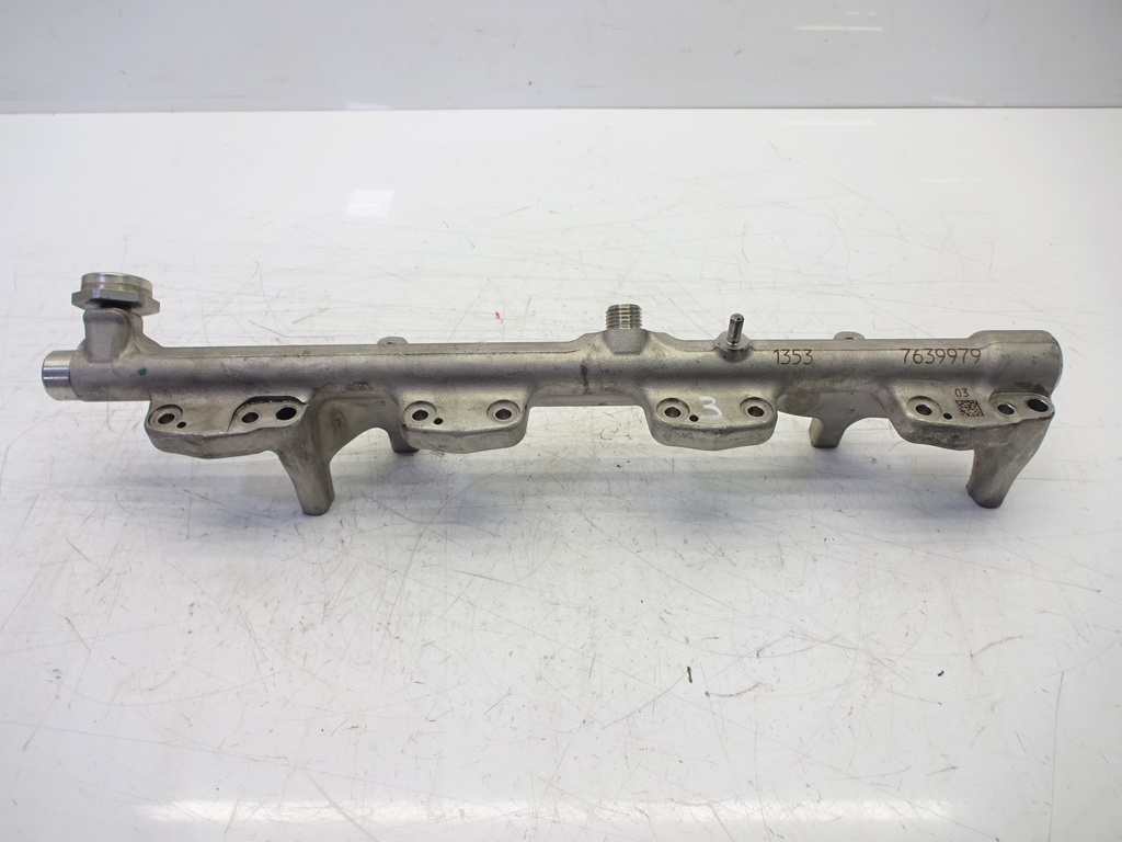 Rampa de inyección Mini Cooper F54 2.0 Benzin B48 B48A20A 7639979