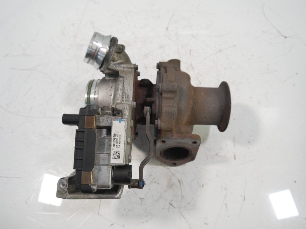 [MTD-483990] Turbocompresor BMW Serie 1 E87 2.0 116d N47D20A 7800594