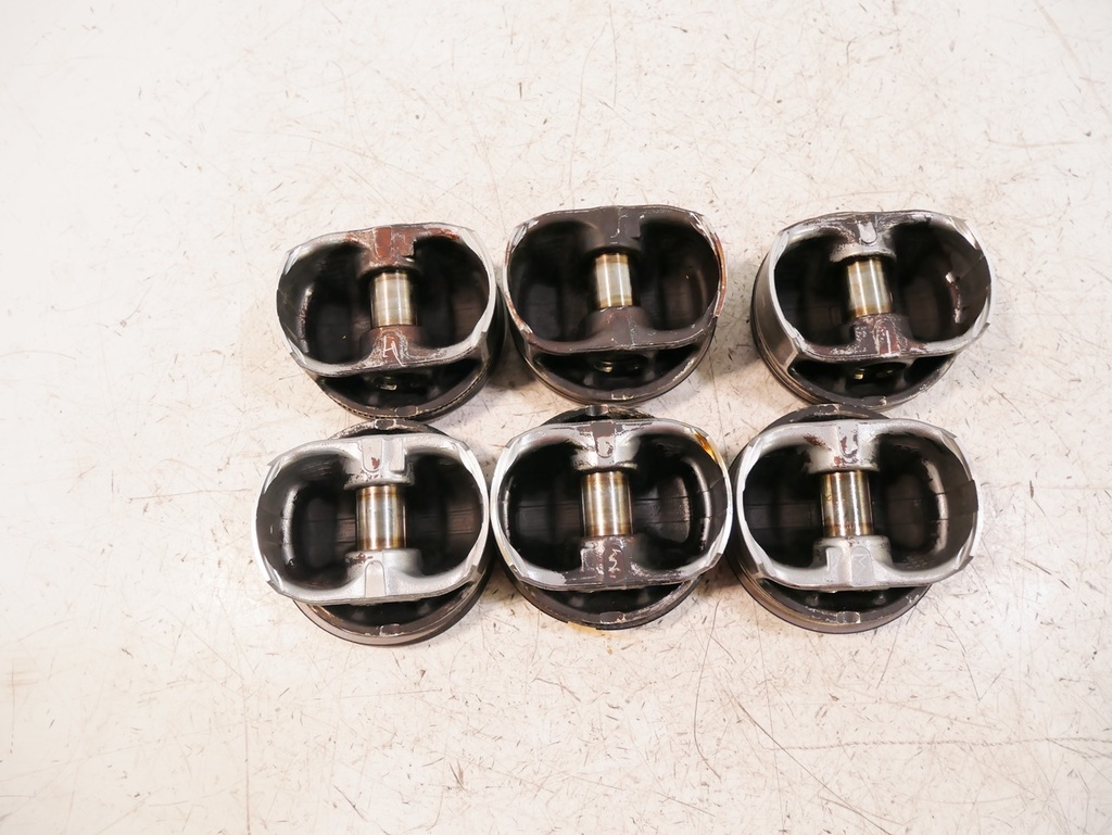 [MTD-439644] Pistón Land Rover 5.0 V8 508PN AJ133 092180