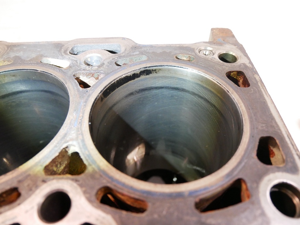 [MTD-467046] Bloque motor Opel Chevrolet 2.0 CDI Z20S1 Z20DMH LLW 96440108