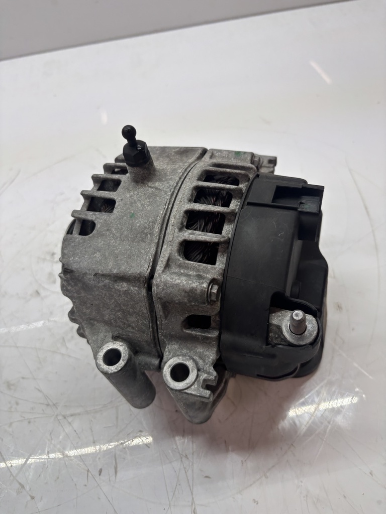 [MTD-488902] Alternador BMW Serie 7 G11 G12 4.4 750i xDrive N63B44C 8611280