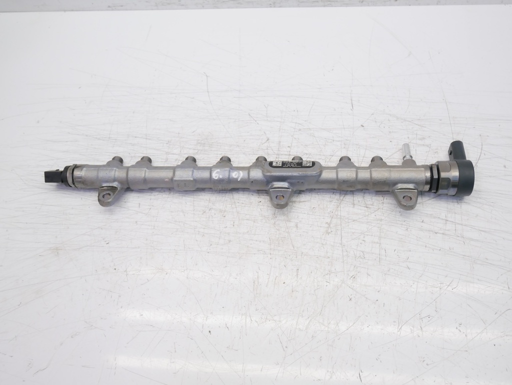[MTD-431538] Tubo de raíl BMW Serie 7 G11 G12 3.0 750d B57D30C B57 B57S 0445216052 8588885