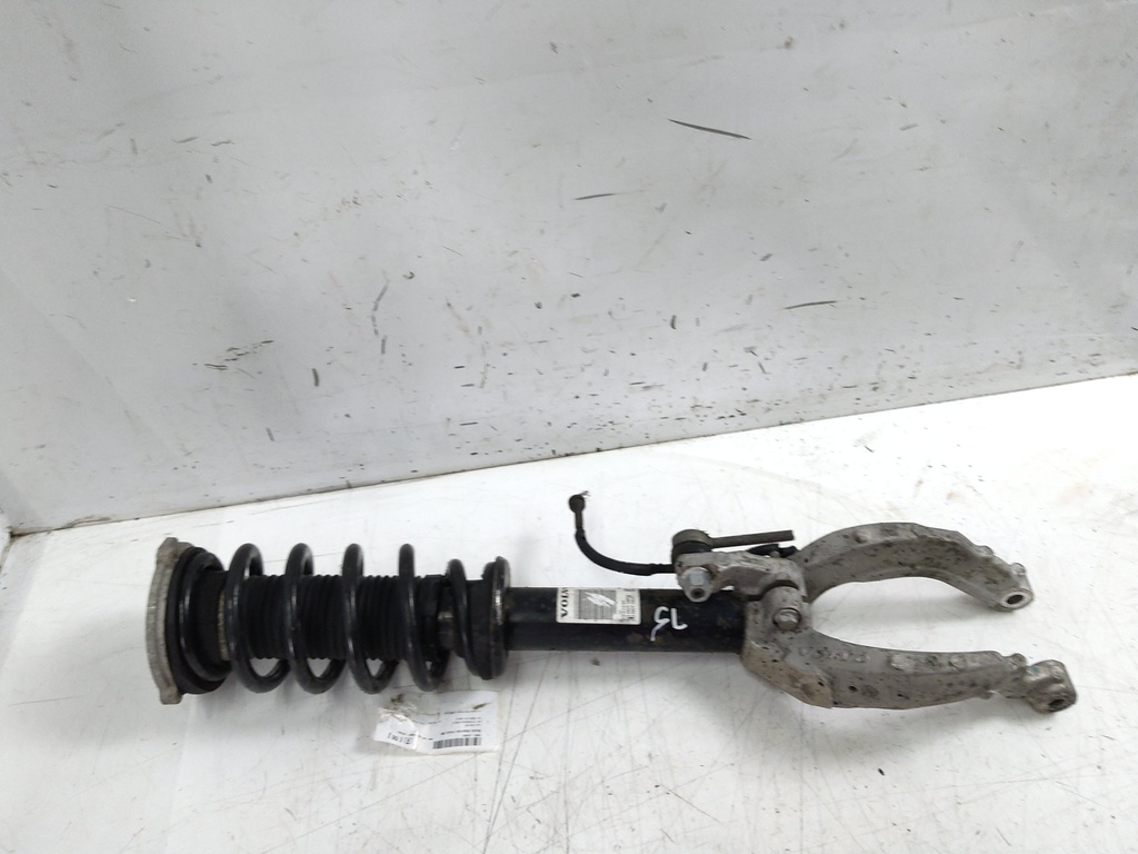 [MTD-526862] Amortiguador delantero derecho Volvo V60 2.0