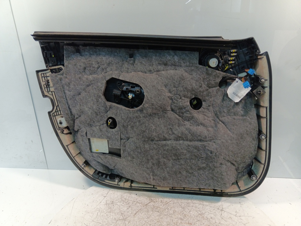[MTD-497589] Embellecedor de puerta Mercedes Clase C W205 2.2 CDI C 220 D921 651.921